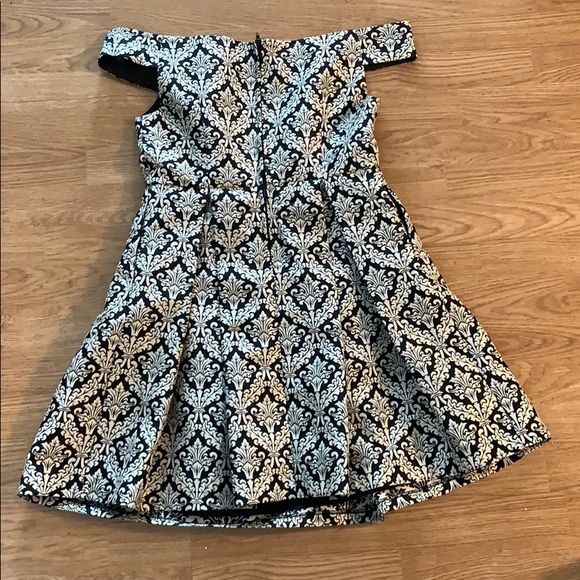 Francescas Party Dress - Picture 6 of 7